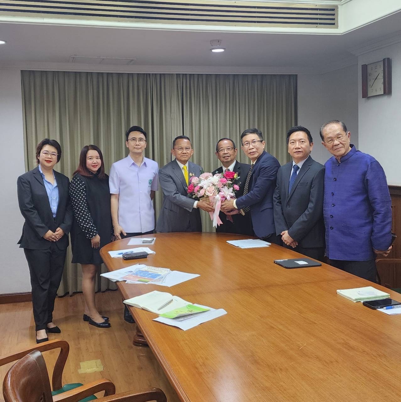 สมาคมผู้ผลิตอาหารเด็กหารือ รมว.สธ. เรื่องแนวปฏิบัติควบคุมการตลาดอาหารเด็กเล็ก